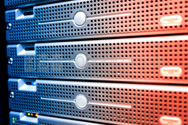 网络服务器与云计算装备技术服务 驱动数字化转型的核心引擎